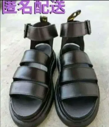 SALE 닥터마틴 통굽 샌들 CLARISSA II Uk423