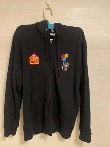 THE LAUNDRY CIRCUS 블랙 후드티