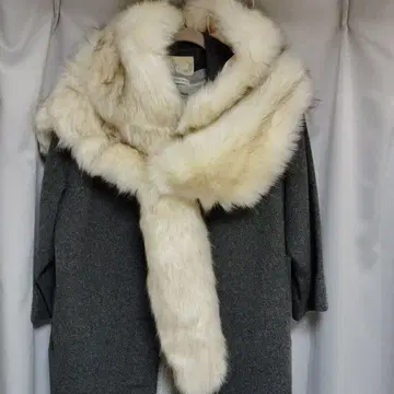 새상품급 츠모리치사토 퍼 숄