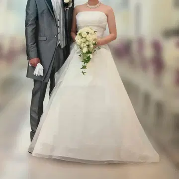 심플 웨딩 드레스