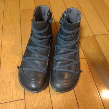 캠퍼 CAMPER 페우카미 부츠 38