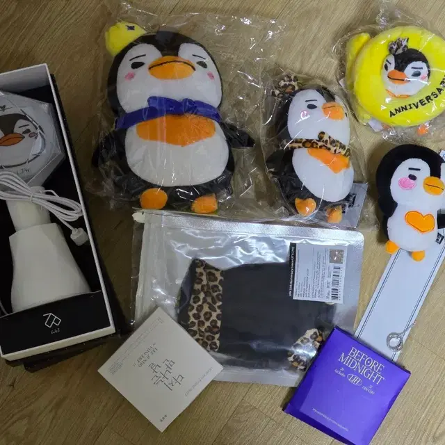 택포)이준호 펭펭이 / 옷소매 대본집 / 2pm 응원봉 이준호 비미나