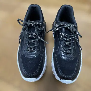 OZOC 블랙 스니커즈 스웨이드 합성 피혁