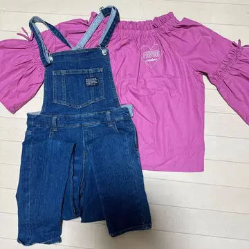 LOVETOXIC 탑 (M)과 오버롤 (L) 세트