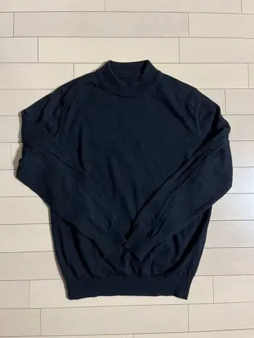 MOONCASTLE 문캐슬 모크넥 니트