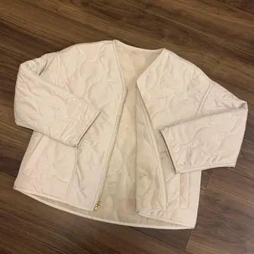 이번 시즌 구매! 글로벌 워크 아이보리 리버서블 자켓 퍼 자켓