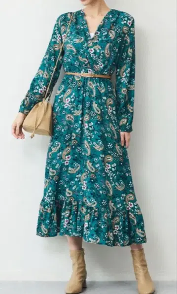 아모르 카프리스 시착만 한 상품 롱 원피스