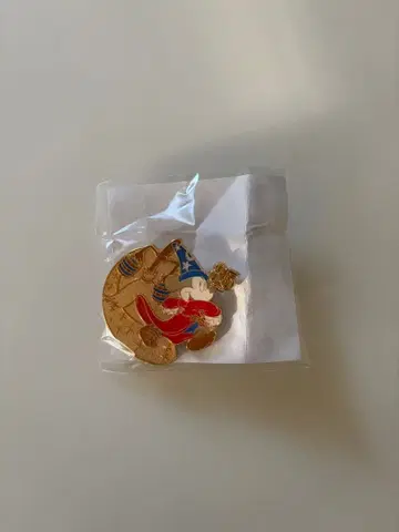 고디바 판타지아 85주년 핀 배지 미키 미개봉품