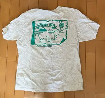 우치우라 T셔츠