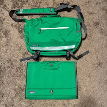 파타고니아 하프매스 메신저 백 SP11 PC 백 포함 그린