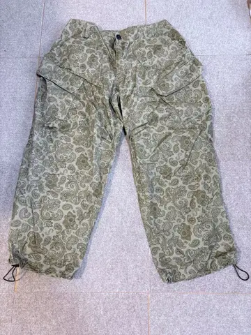 S.W.U.N 오리지널 페이즐리 무늬 카고 팬츠 3.0 XL 사이즈