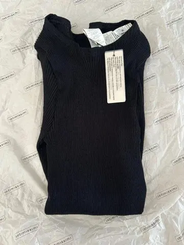 [ 새상품 ] Intimissimi 울 실크 라운드넥 긴팔 상의