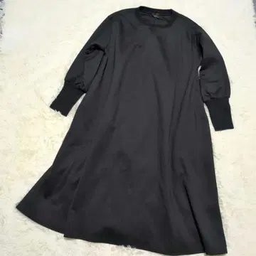 스픽 앤 스팬 종이상자 컷 원피스 블랙 21AW