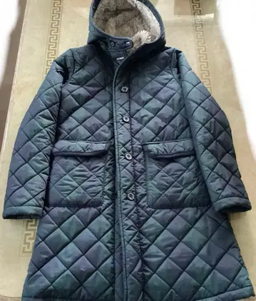 새상품급 MACKINTOSH-SCOTLAND 퀼팅 안감 보아 코트