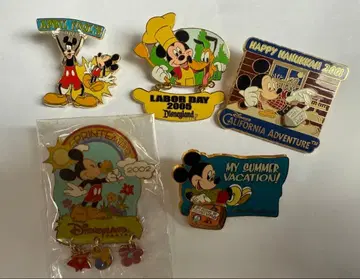 디즈니 미키마우스 핀 배지 세트