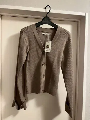 새상품 Ungrid 숏 리브 니트 가디건