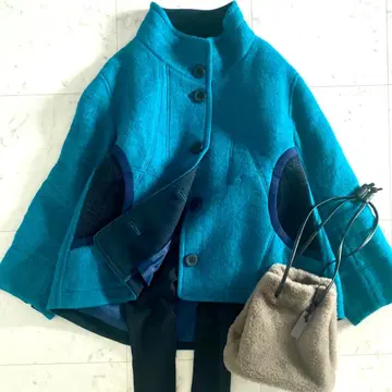 새상품급 ann 안키치 하이넥 보아 절개 울 플레어 코트 루즈핏