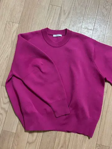 새상품급 저널 스탠다드 핑크 긴팔 니트