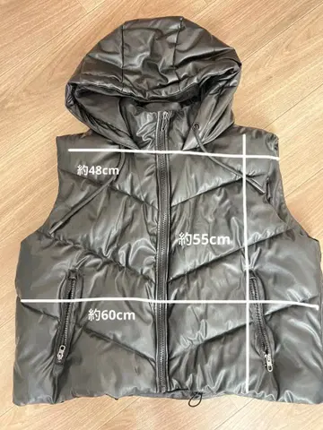 ZARA 인조 가죽 베스트 다운 베스트 스타일 후드 부착 L 사이즈