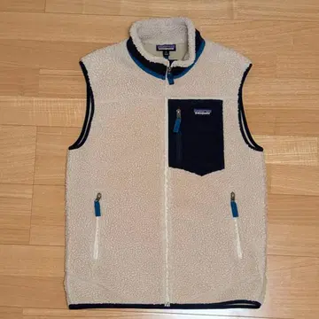 Patagonia 파타고니아 클래식 레트로X 베스트 내추럴 M