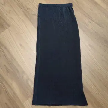 스페치오 셔틀 플리츠 롱 스커트 블랙