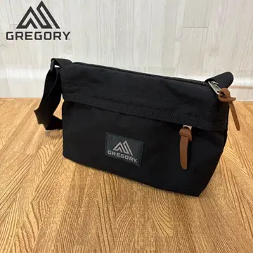 그레고리 숄더백 사코슈 파우치