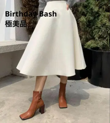 Birthday Bush 벌스데이 바쉬 플레어 A라인 스커트 S