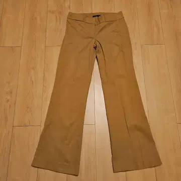 theory 베이지 플레어 팬츠 사이즈 2