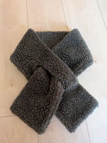 필멜란지 머플러 filmelange BRENDA 카키