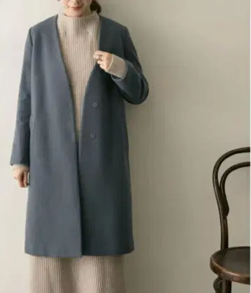 베이직 V넥 코트 어반 리서치