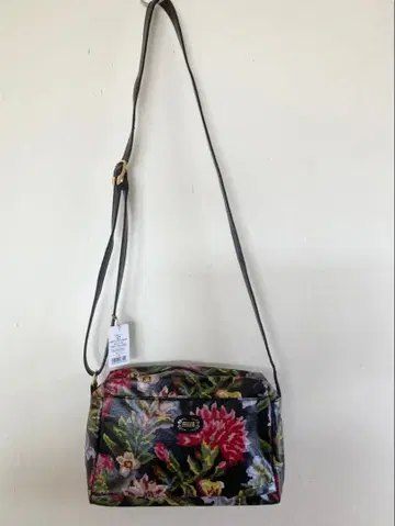 [새상품] FELIER 플라워 프린트 숄더백