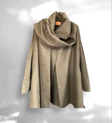 KBF 스톨 망토 리버 코트 올리브 브라운