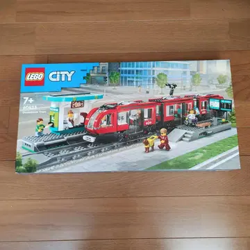 LEGO City 60323 기차 세트