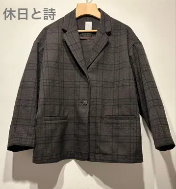 휴일과 시 플롯 자켓 택 포함 미사용