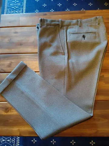 그레이 하운드 투스 슬랙스