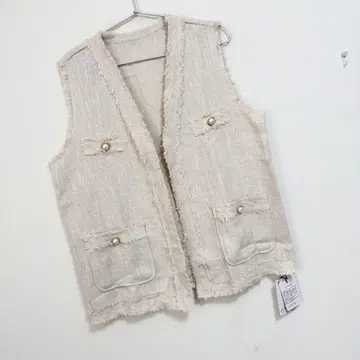 주노아 [ 얇은 소재 썸머 트위드 ] 펄 단추 V넥 트위드 베스트