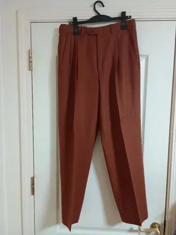 미쏘니 빈티지 브라운 플리츠 슬랙스 테이퍼드