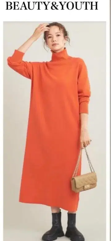 BEAUTY&YOUTH 오렌지 터틀넥 니트 원피스
