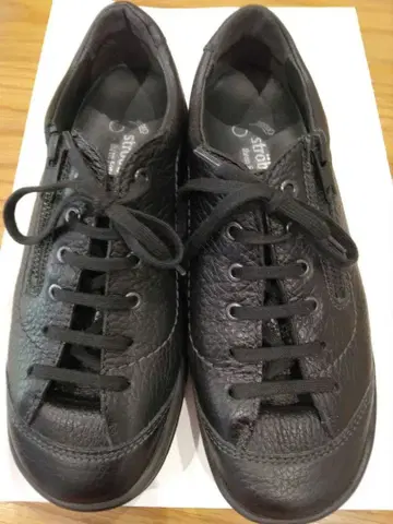 스트로버 3 1/2 블랙 컬러