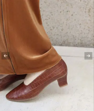 새상품급 저널 스탠다드 renatta 레나타 펌프스