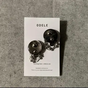 ODELE 핸드메이드 블랙 귀걸이 검은 나비 조개 meduse