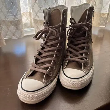 컨버스 올스타 하이컷 신발 24cm 몇 회 사용