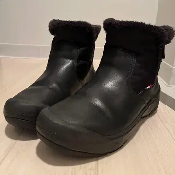 르꼬끄 스포르티브 윈터 숏부츠