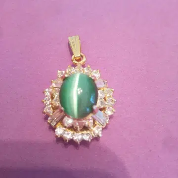 [ 레어 ] 에메랄드 그린 캣츠아이 펜던트