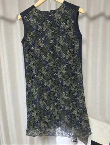 [기간 한정 가격 인하] 로이스크레용 슬리브리스 원피스