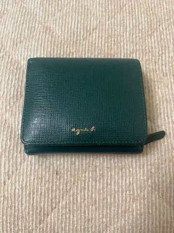 Agnes b 에네스베 다크 그린 이단 접이식 지갑