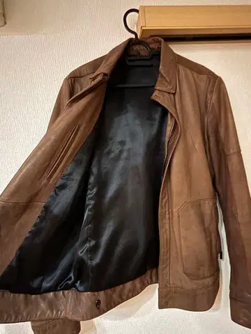 SCHORL 브라운 가죽 라이더 자켓