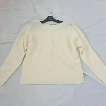컨디션 최상 다마컬렉션 캐시미어 100% 니트 아이보리 L 사이즈