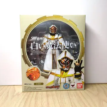 SHFiguarts 가면라이더 위저드 화이트 마법사