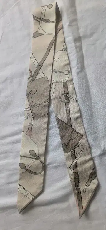 보나벤츄라 리본 스카프 내가 좋아하는 것